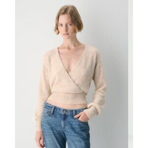 Like New Aritzia SoftSpoke Dear Sweater Size L in Heather Light Oatmeal